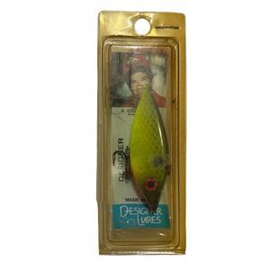TOM MANN DESIGNER SHAD LURE Lipless Crankbait, Vintage - Black / Green / Red